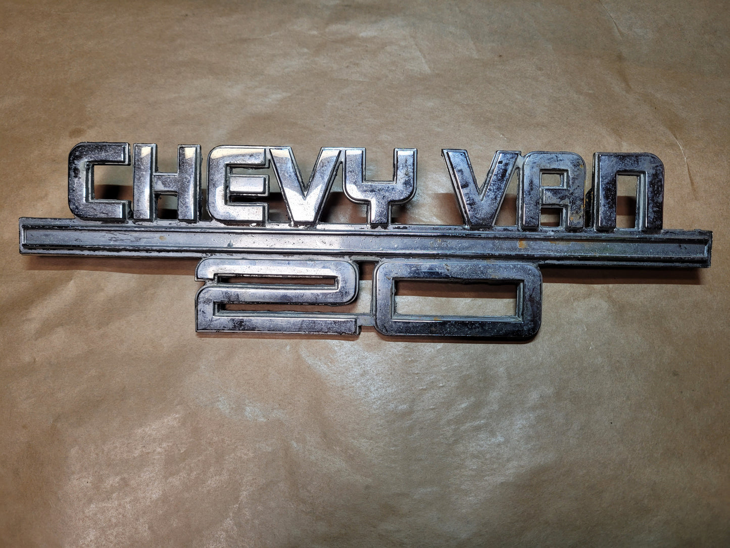 Emblem Cheva G20