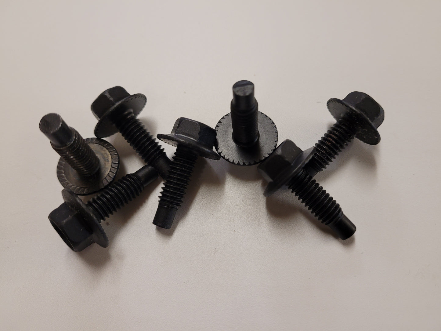 Karosseribult 5/16 unc