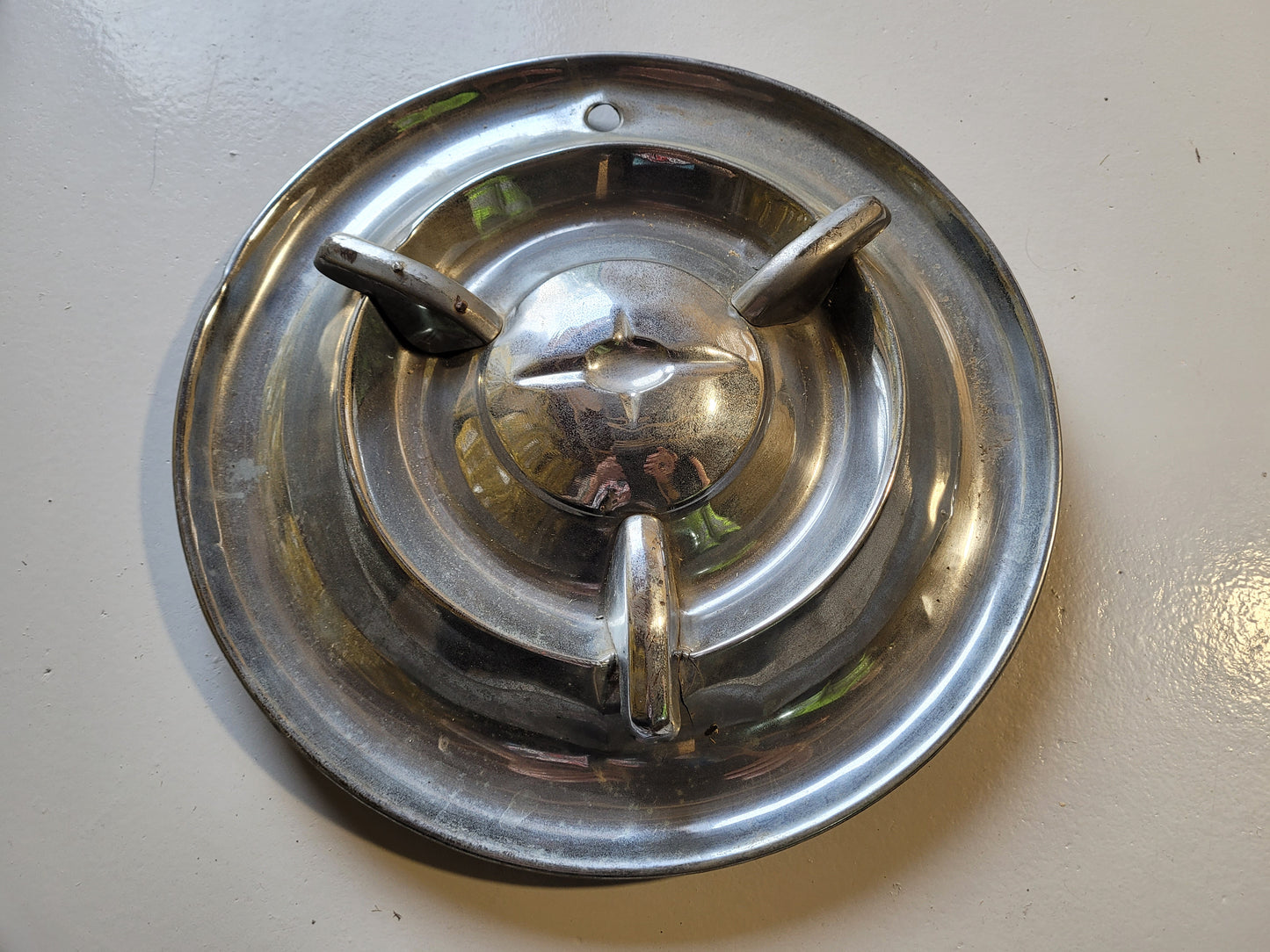 Navkapslar Olds Fiesta 1957